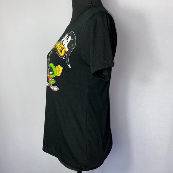 Looney Tunes Black Graphic Tee Shirt Size Medium - Picture 2 of 5